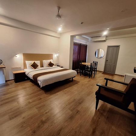Hotel B R Regency Thiruvananthapuram Exterior foto
