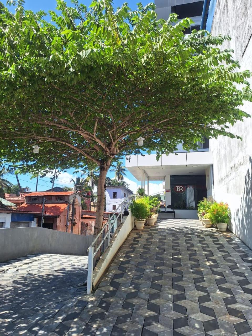 Hotel B R Regency Thiruvananthapuram Exterior foto